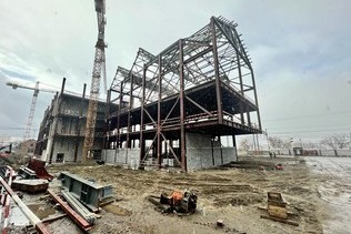 LMS has begun constructing the walls of the first floor of the Perm State Art Gallery