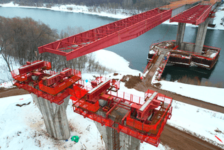 Динамика мостовых работ на Восточном выезде из Уфы в марте
