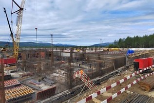 Губернатор проинспектировал строительство нового АВК Магадан