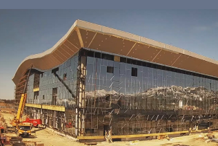 The installation of translucent facade structures of the new Magadan Airport was completed by 40%