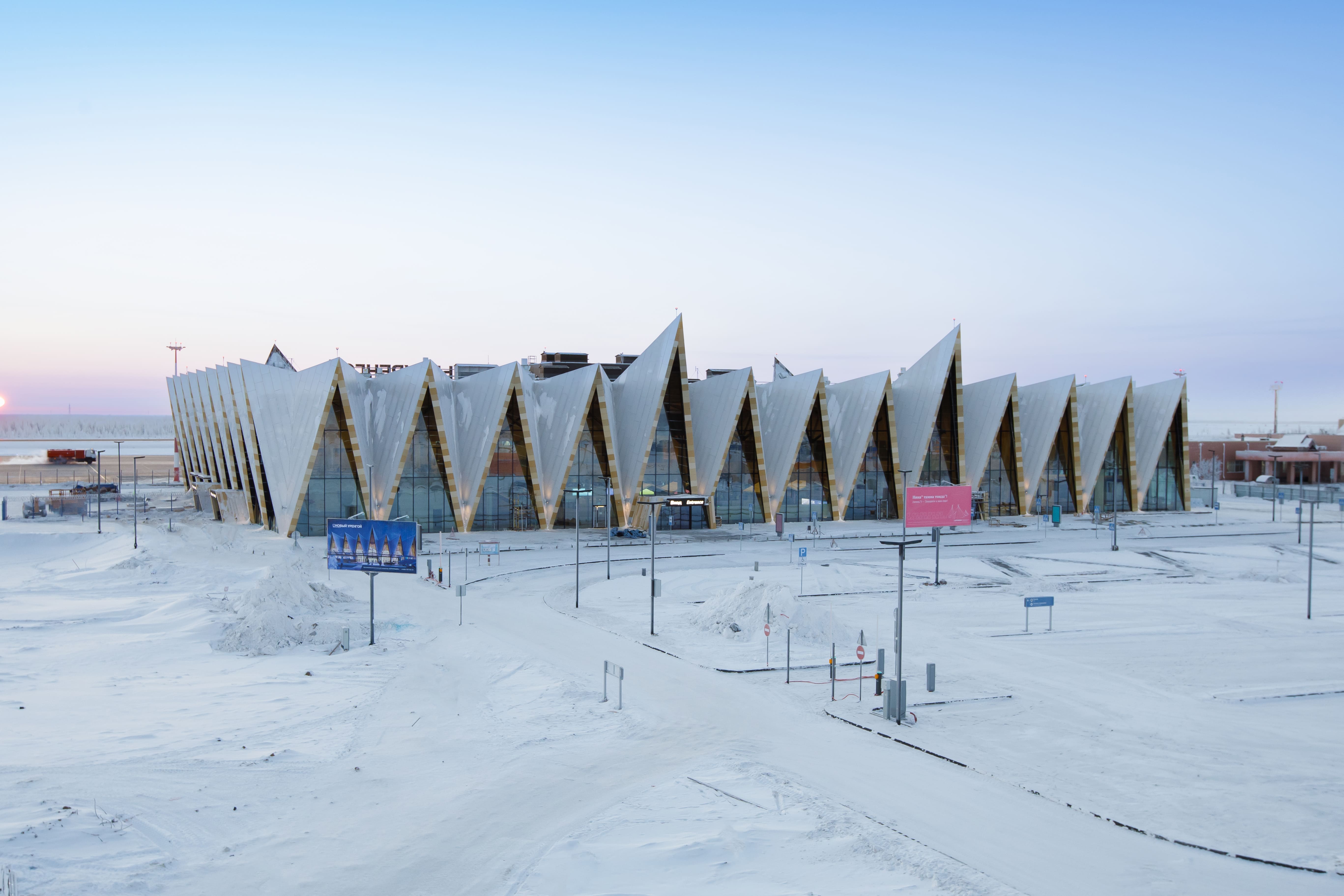 New passenger terminal at Novy Urengoy Airport - Photo 34